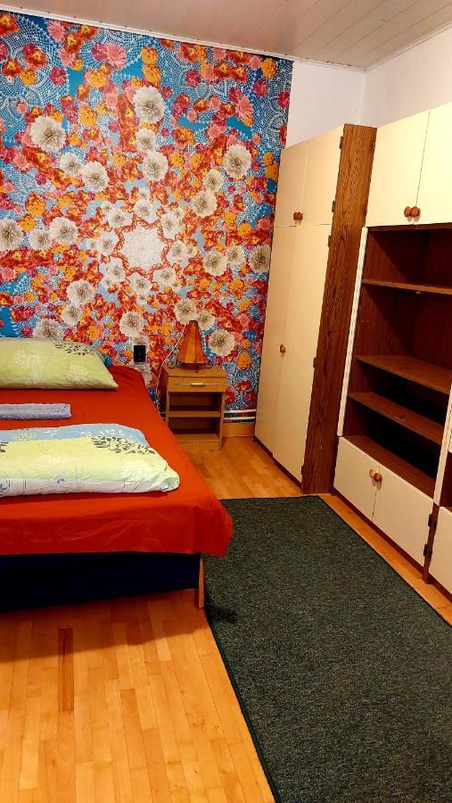 Mandula Apartman Szegedin Exterior foto